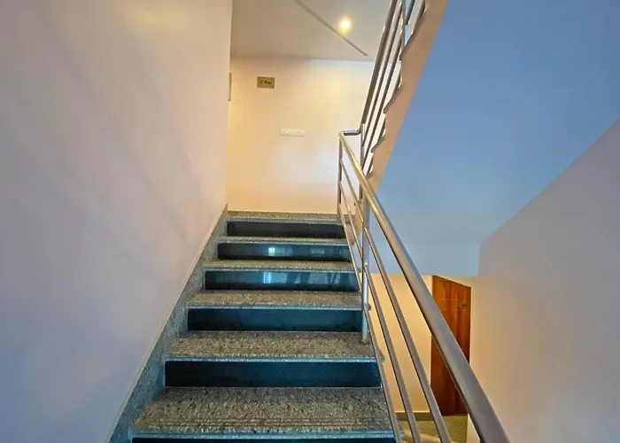 Hotel White Rabbit 3*