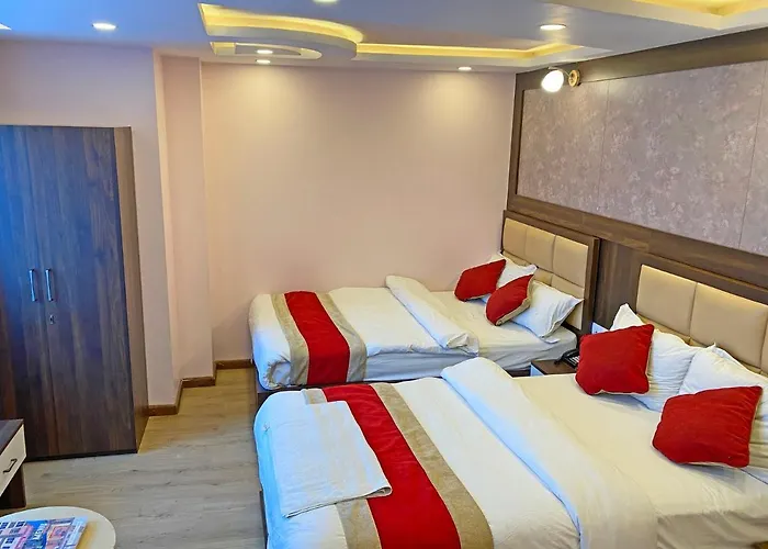 White Rabbit Hotel 3*