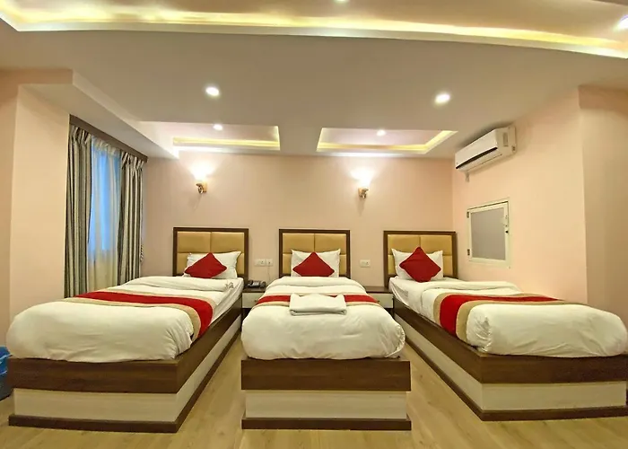 Hotel White Rabbit 3*