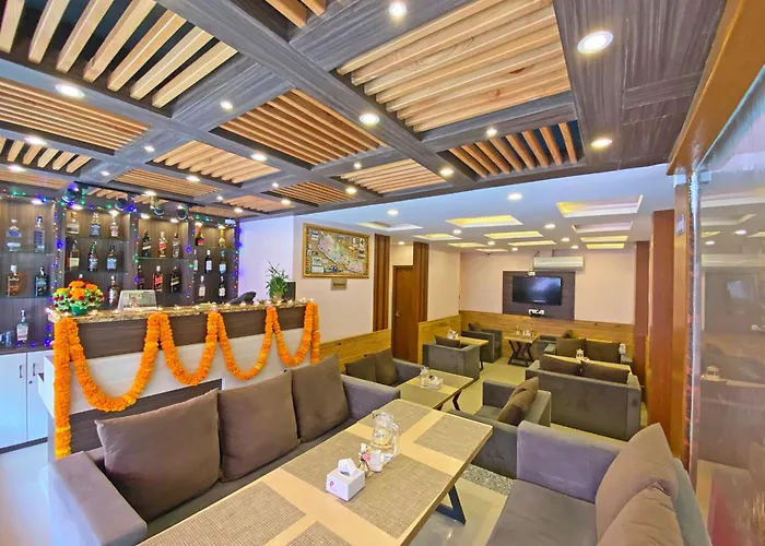 White Rabbit Hotel 3*